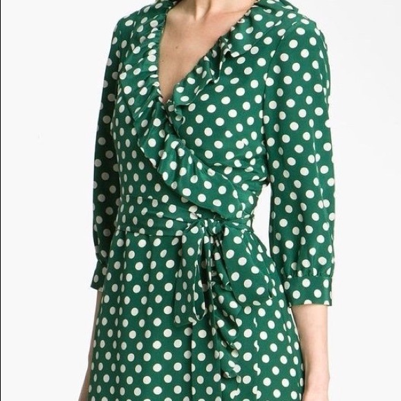 kate spade Dresses & Skirts - 🎉HP🎊Kate Spade Green Polka Dot Wrap Dress- NWT